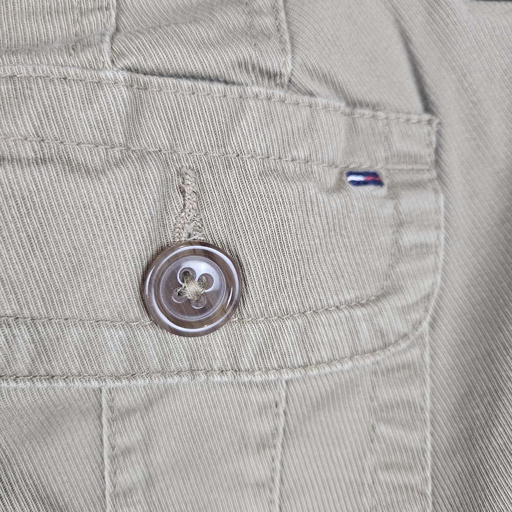 Tommy Hilfiger Womens Wide Leg Khaki Pants 10 Preppy Minimalist‎ Classic - Picture 6 of 6